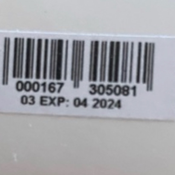 BNWT No7 Lift & Laminate Triple Action Serum Foundation - Picture 14 of 14